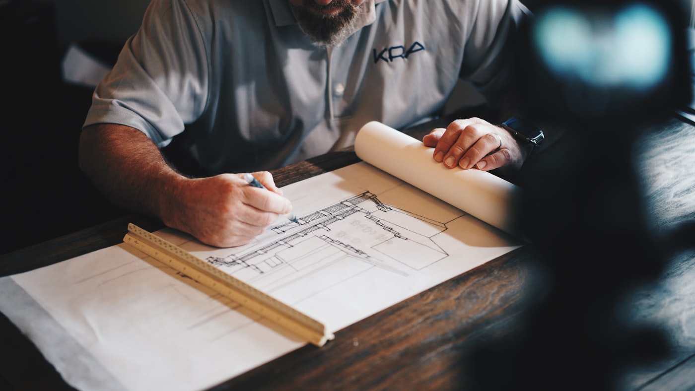 Contractor documentation for insurance-related roof concerns
